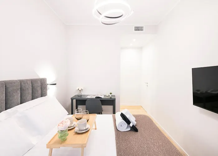 Easylife Milan